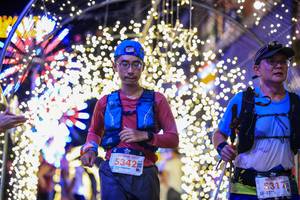 BIB: 5342, 5317
                            <button type="button" onclick="openModal(24875308)" class="btn btn-primary btn-sm float-right btn-popup" data-toggle="modal" data-target=".modal-high-quality">
                        <i class="fas fa-shopping-cart"></i> Add to Cart
                    </button>
                                            <button type="button" onclick="isThisMe(24875308, true)" class="btn btn-success btn-sm float-right btn-popup btn-isme hidden" data-toggle="tooltip" data-placement="bottom" title="นี่คือรูปของคุณใช่ไหม คลิกที่นี่เพื่อเอาเข้าอัลบั้ม">
                        <i class="fas fa-plus"></i> Add to album
                    </button>
                    <button type="button" onclick="isThisMe(24875308, false)" class="btn btn-warning btn-sm float-right btn-popup btn-isnotme hidden">
                        <i class="fas fa-ban"></i> Remove from album
                    </button>